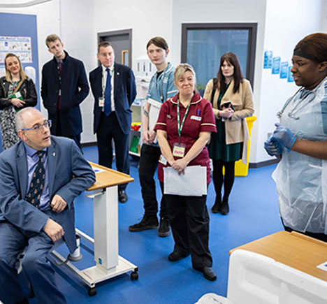 Robert Halfon, Minister of State for Education, talks with T Level Education (Health & Healthcare Science) learners in Oldham College’s Hospital Ward and Clinical Simulation Suite. (February 8, 2023)