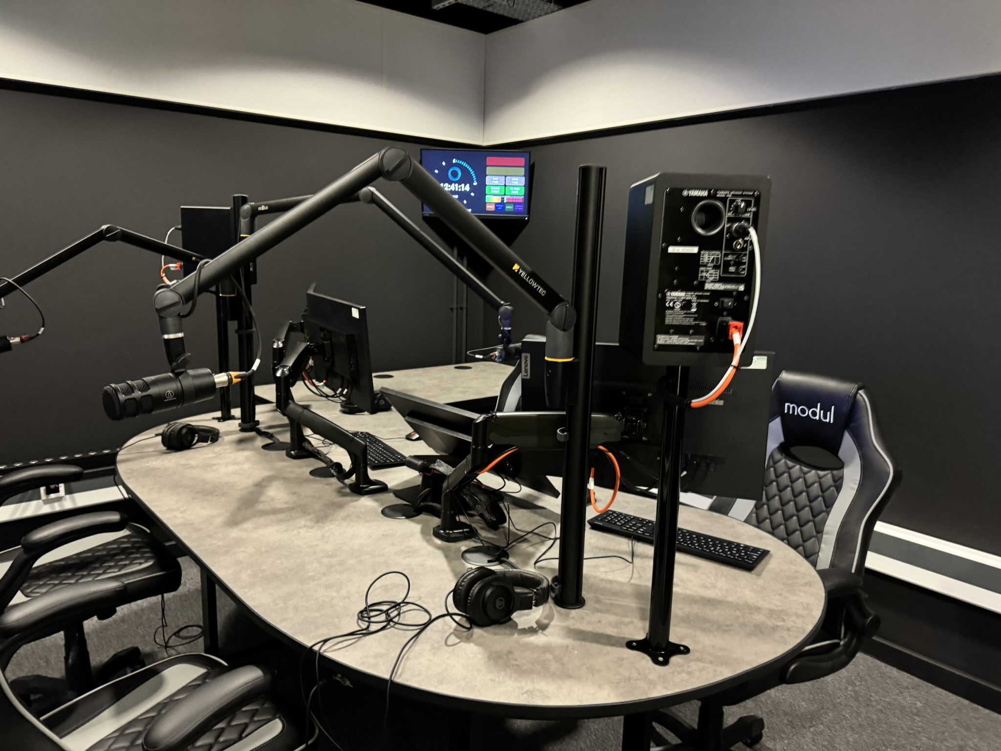 Radio station equipment